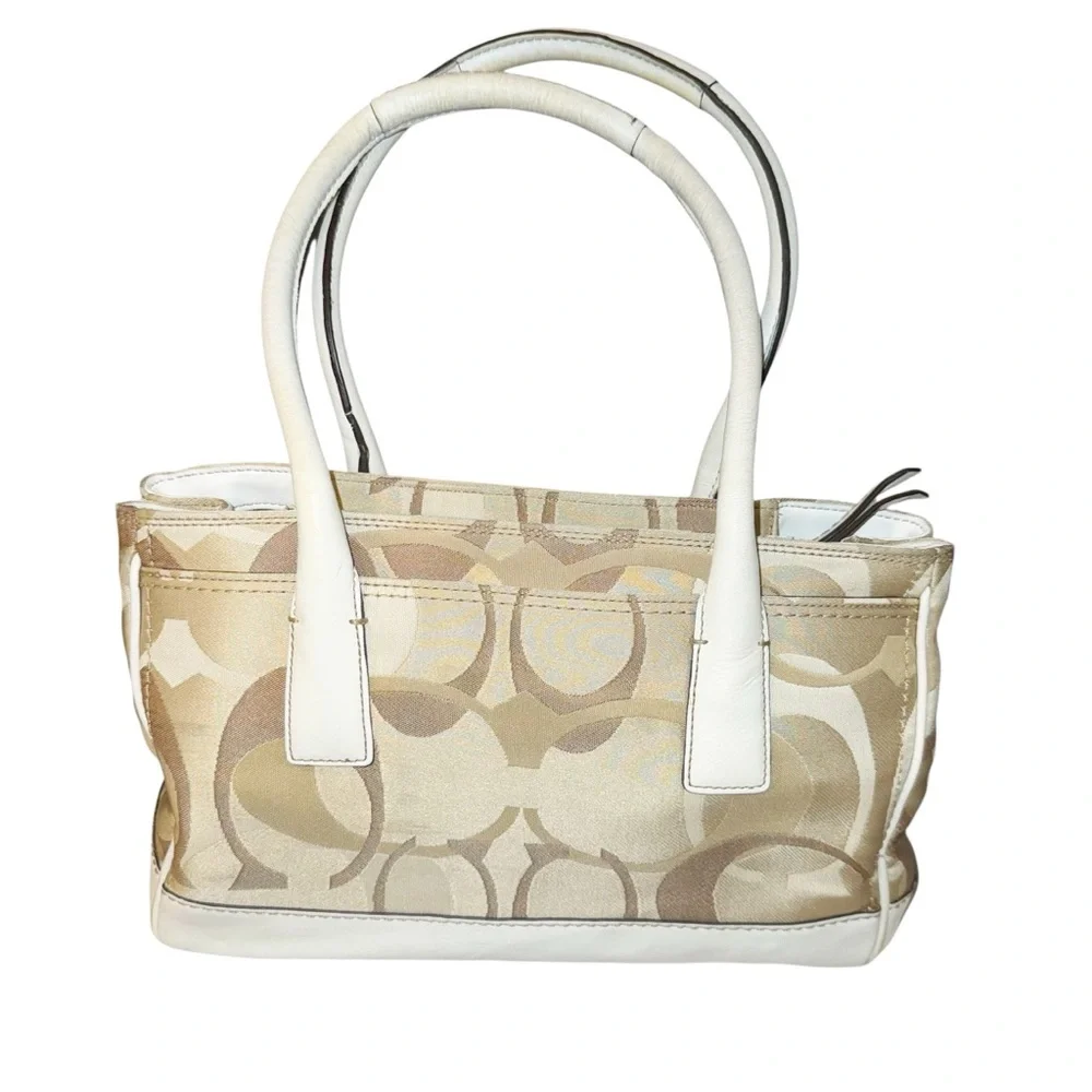 Coach Signature Hamptons Optic Madeleine Satchel Handbag‎ Purse